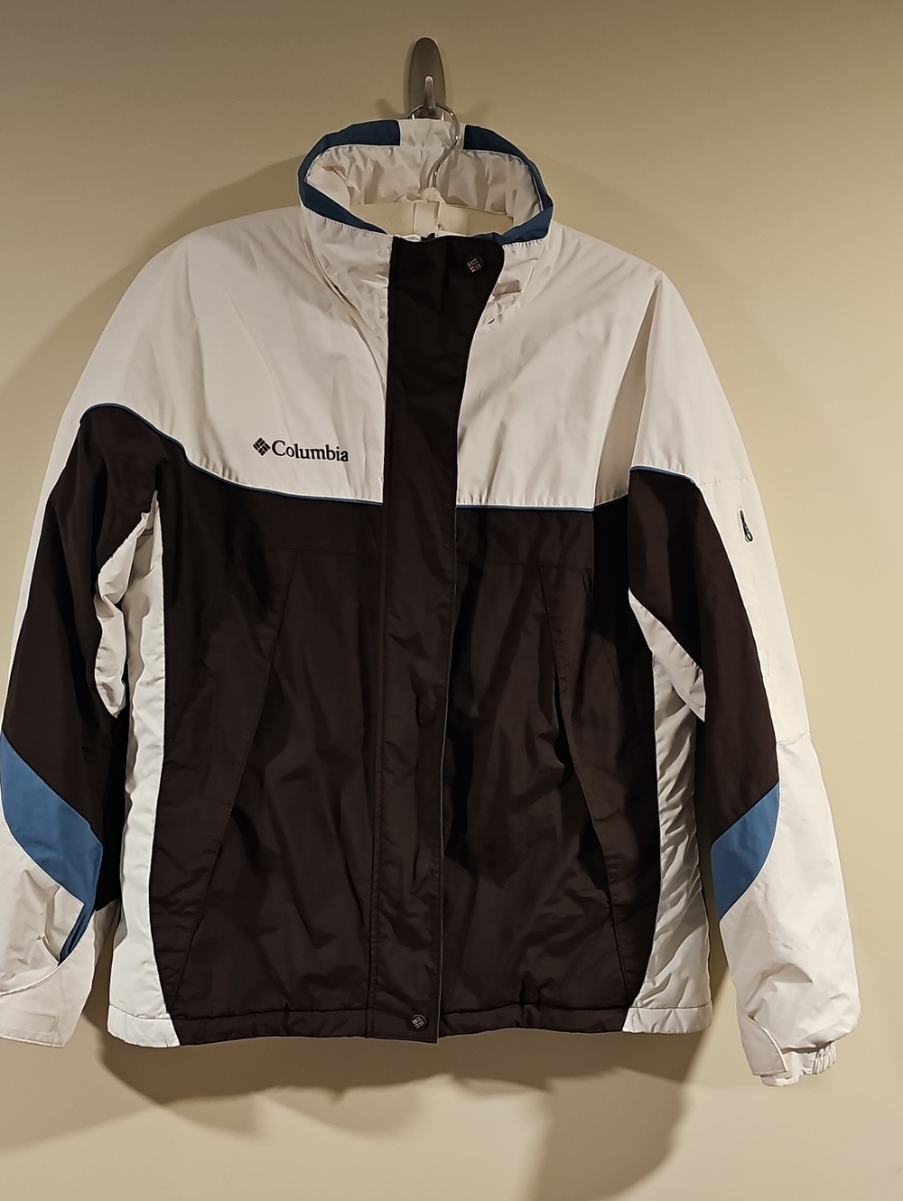 Columbia White, Black & Blue Women's Ski Jacket